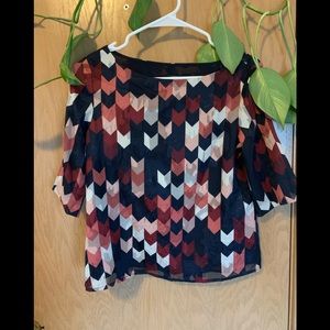 Ann Taylor Petite Geometric short sleeve blouse